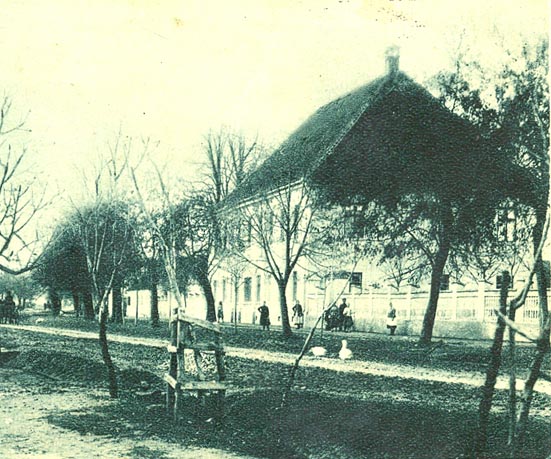 Kurija Mihalović Feričanci